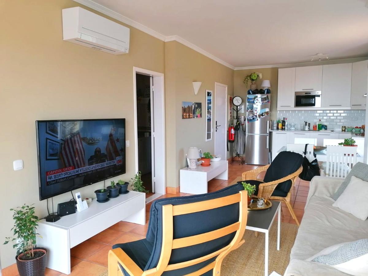 Sweden Apartment - Top Floor One Bedroom With Sea Views - Rs Lagos Buitenkant foto