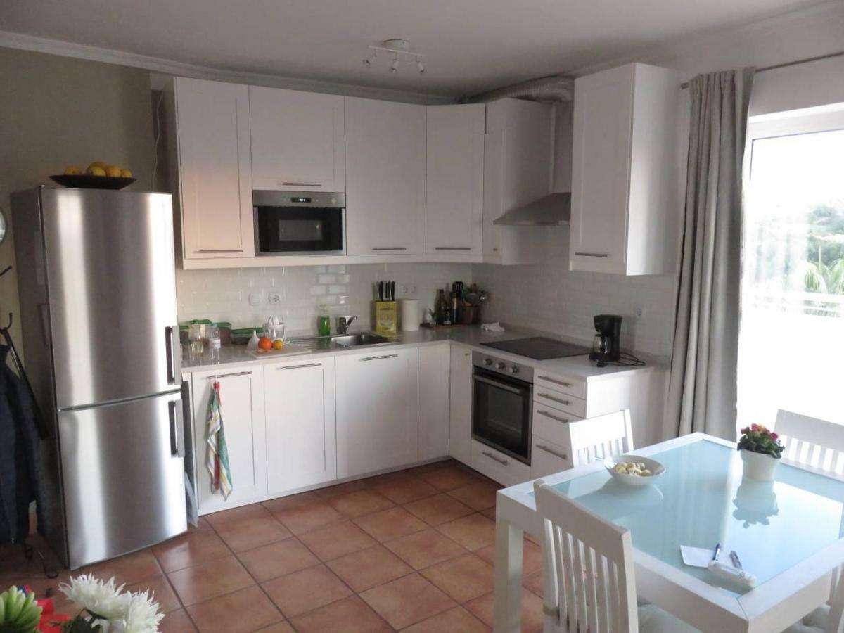 Sweden Apartment - Top Floor One Bedroom With Sea Views - Rs Lagos Buitenkant foto